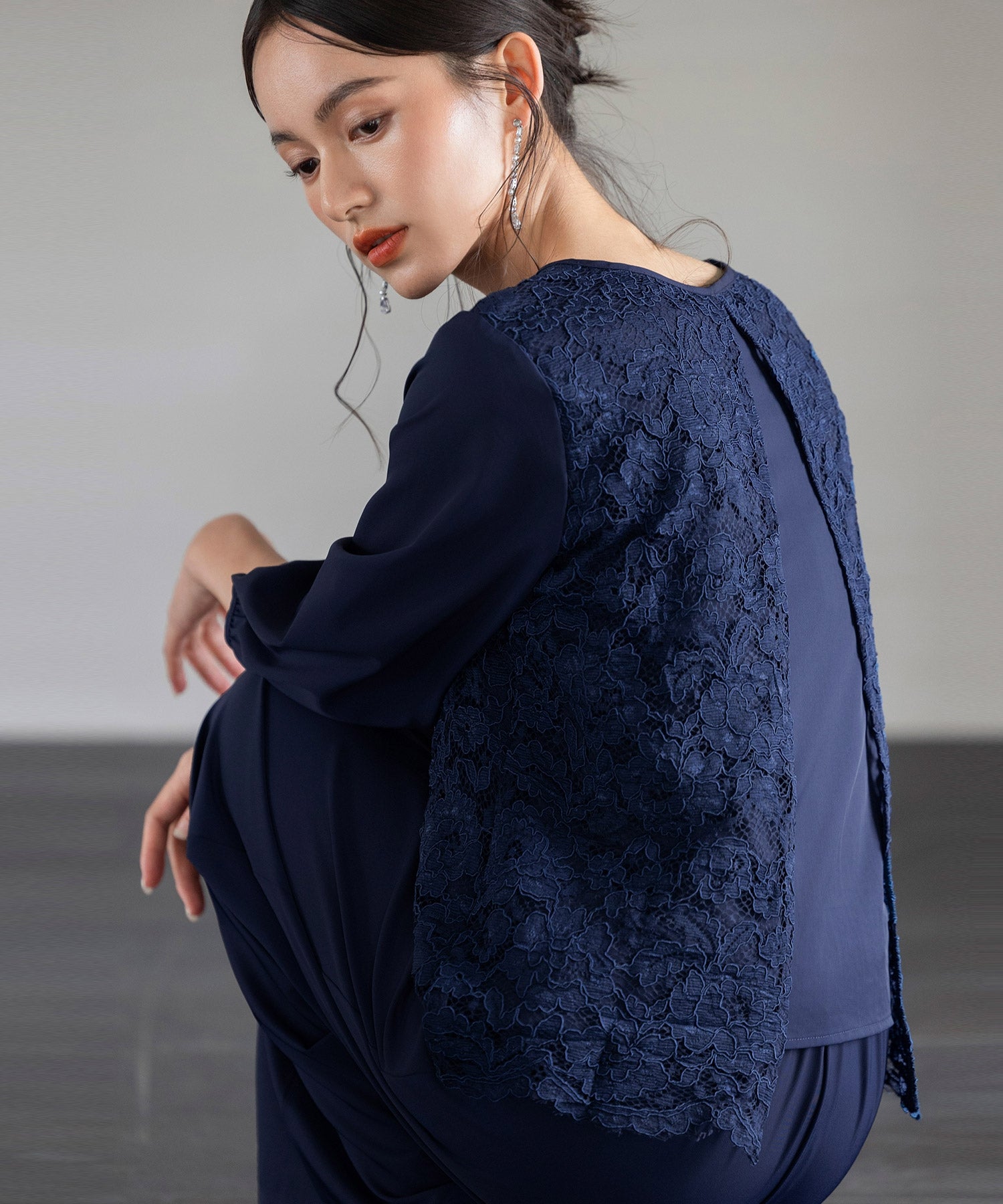 【結婚式・お呼ばれ対応パンツドレス】レース7分袖トップス&スラックスセットアップcy88131