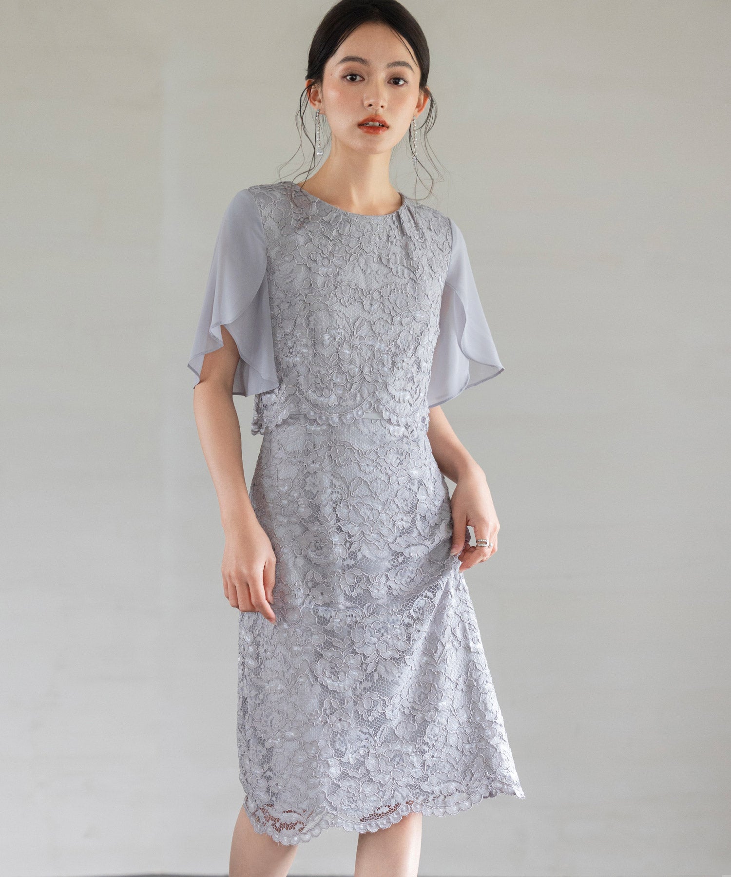 結婚式・お呼ばれ対応セットアップ風デザインフリルスリーブレースパーティドレスcy88190