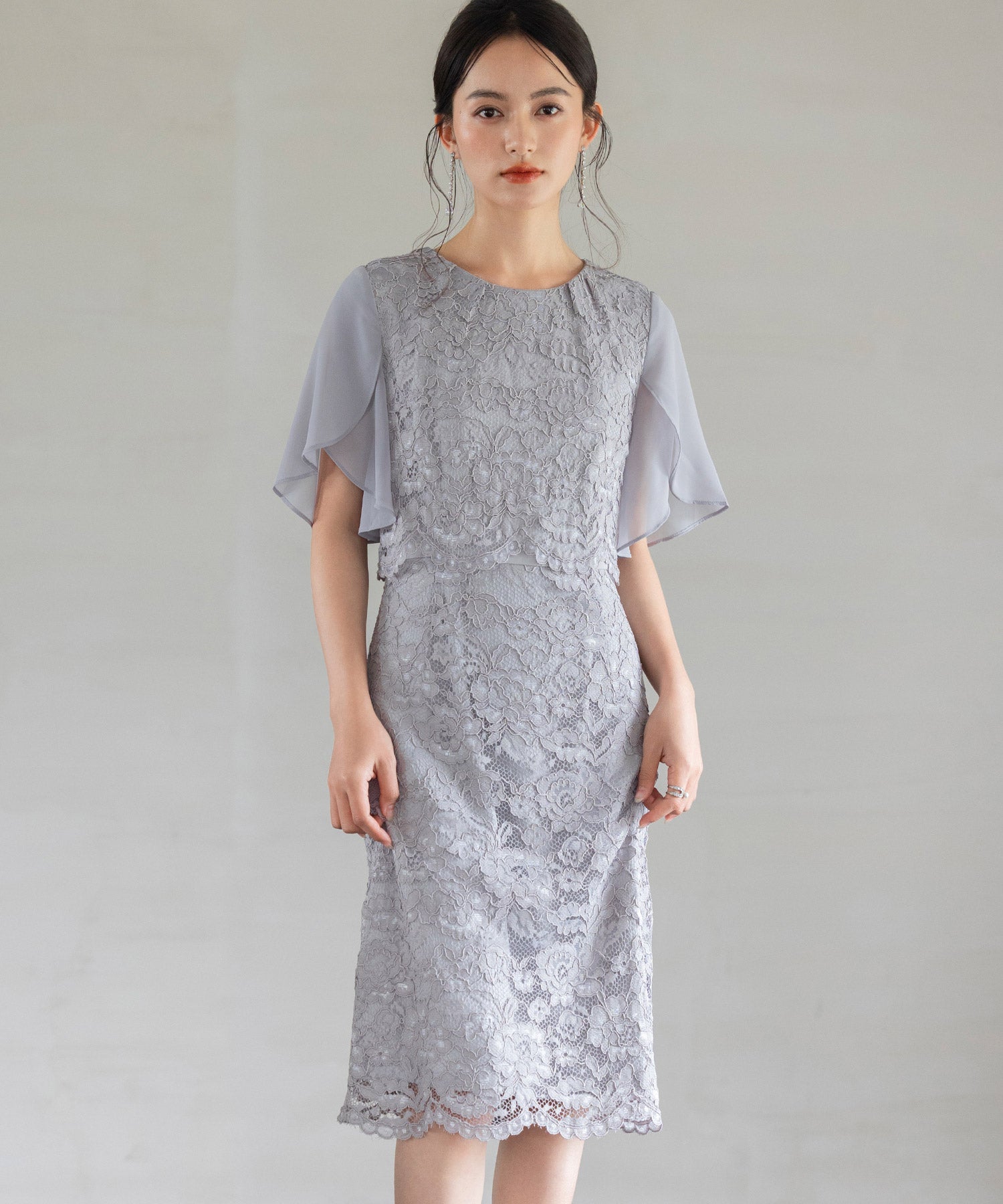 結婚式・お呼ばれ対応セットアップ風デザインフリルスリーブレースパーティドレスcy88190-s-gray