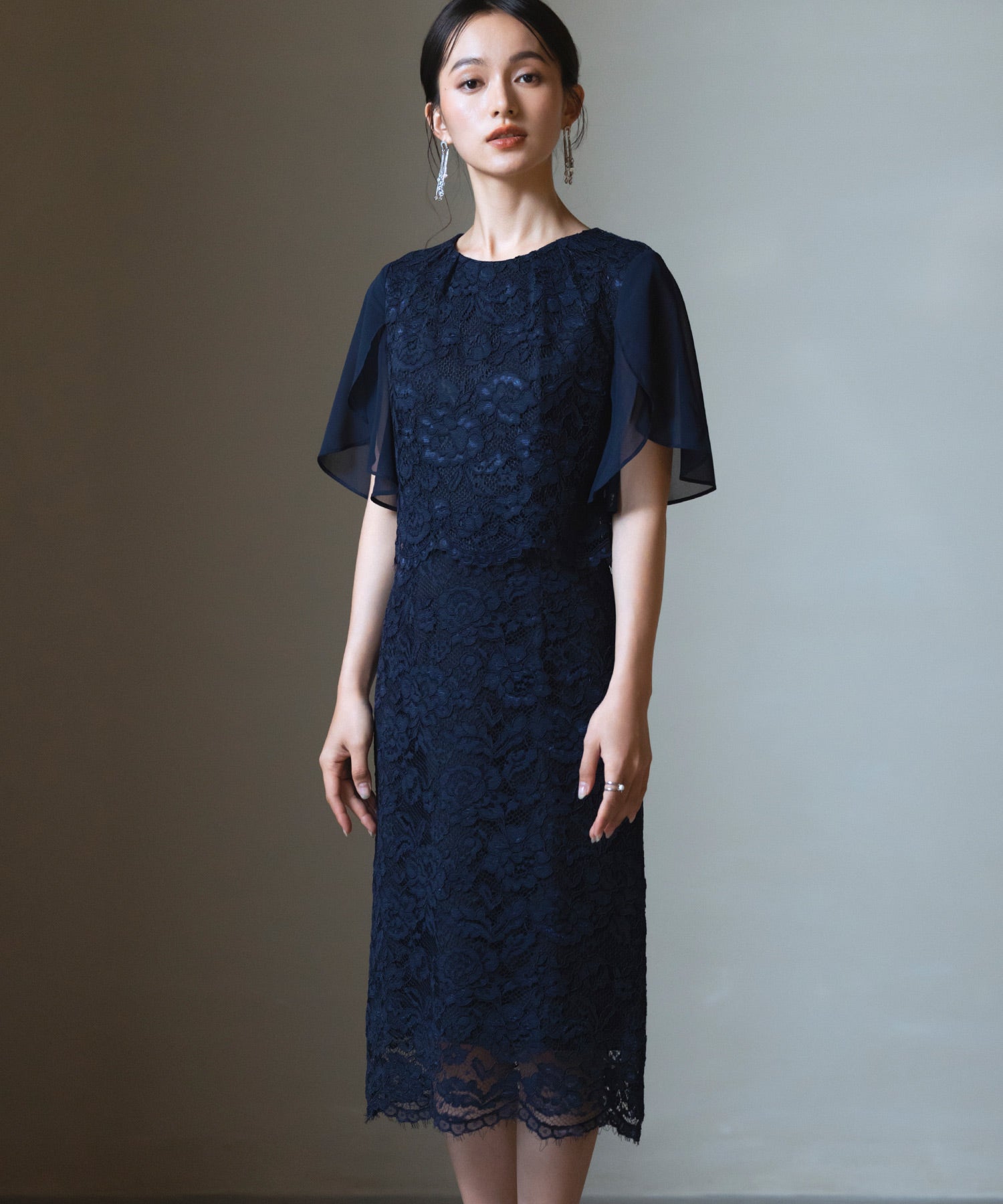 結婚式・お呼ばれ対応セットアップ風デザインフリルスリーブレースパーティドレスcy88190-s-navy