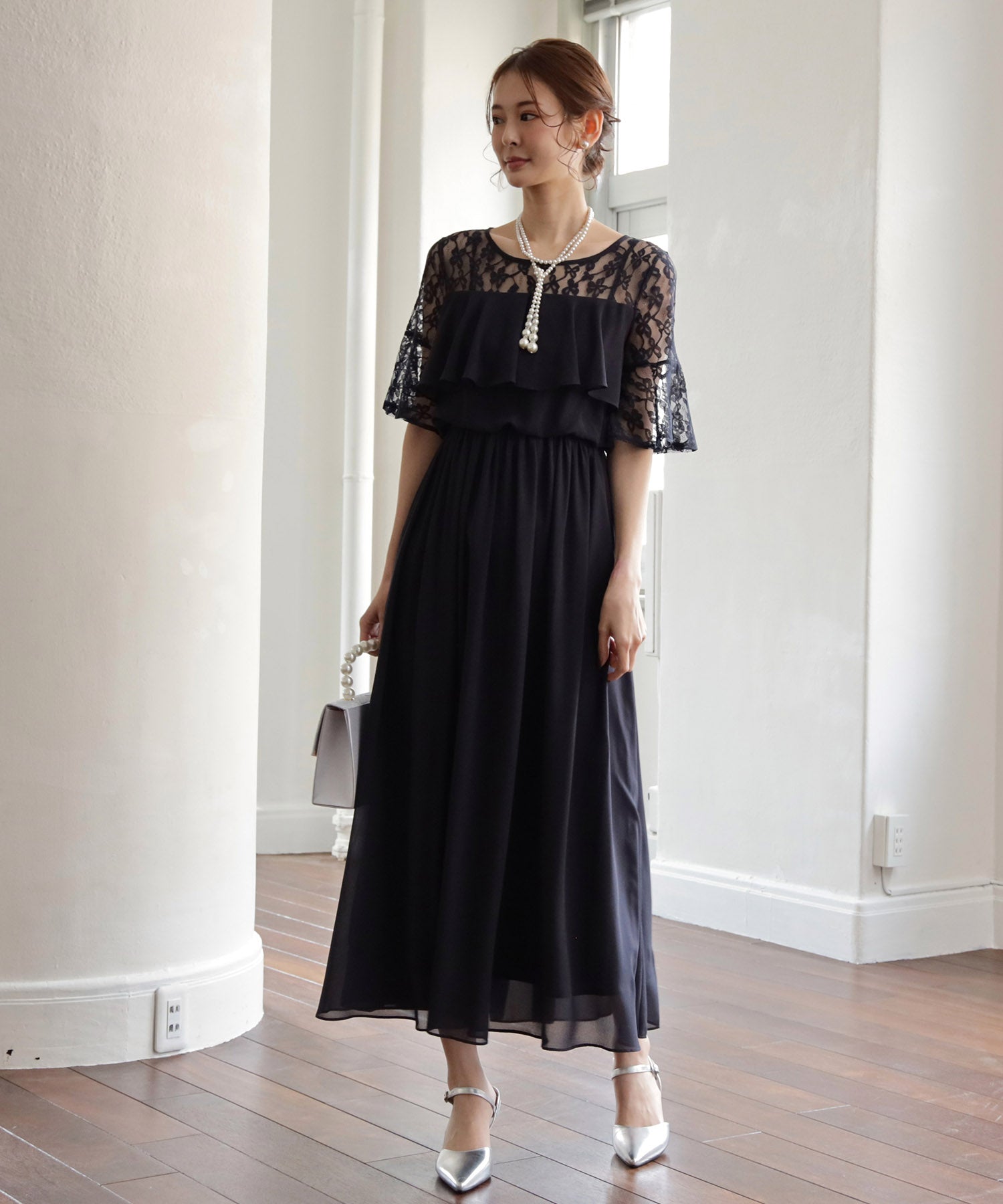 胸元フリルのレースドレス・結婚式ワンピース・お呼ばれパーティードレスcy88202