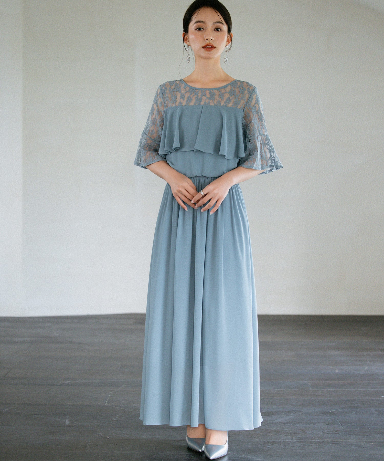 胸元フリルのレースドレス・結婚式ワンピース・お呼ばれパーティードレスcy88202