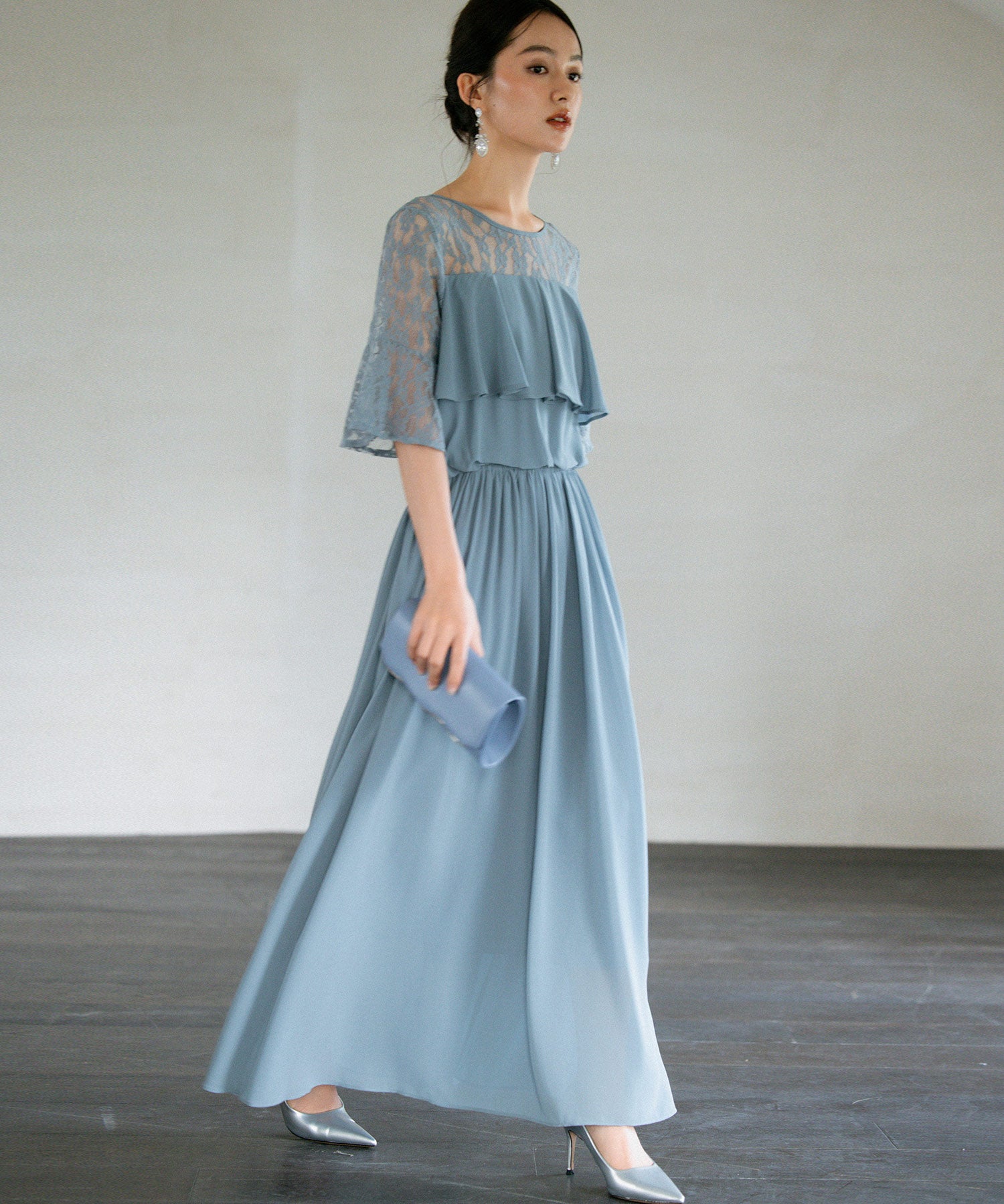 胸元フリルのレースドレス・結婚式ワンピース・お呼ばれパーティードレスcy88202