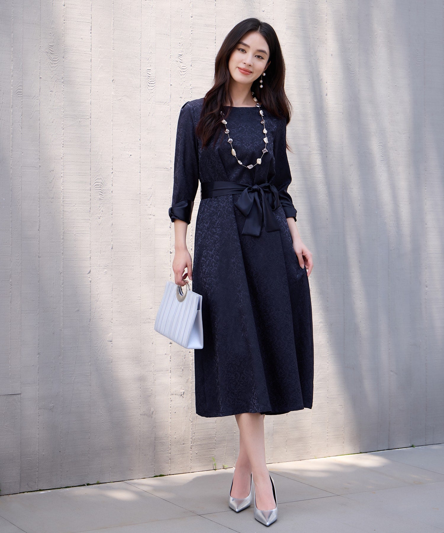 大人上品なレース総柄ワンピースcy88686 ネイビー – [公式]DRESS+ 