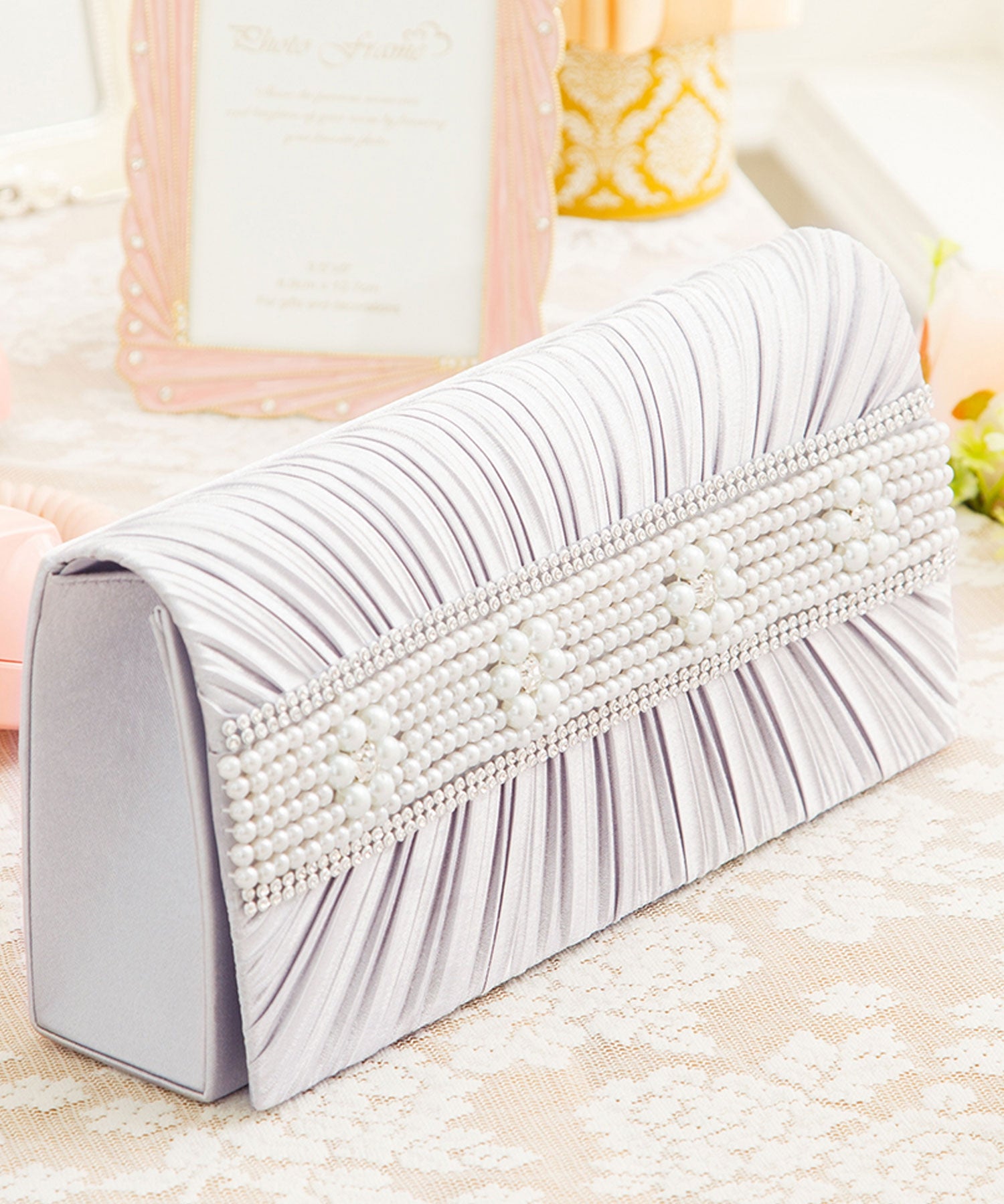 【結婚式・お呼ばれに使えるパーティーバッグ】プリーツパールビジュークラッチバッグcyb5539