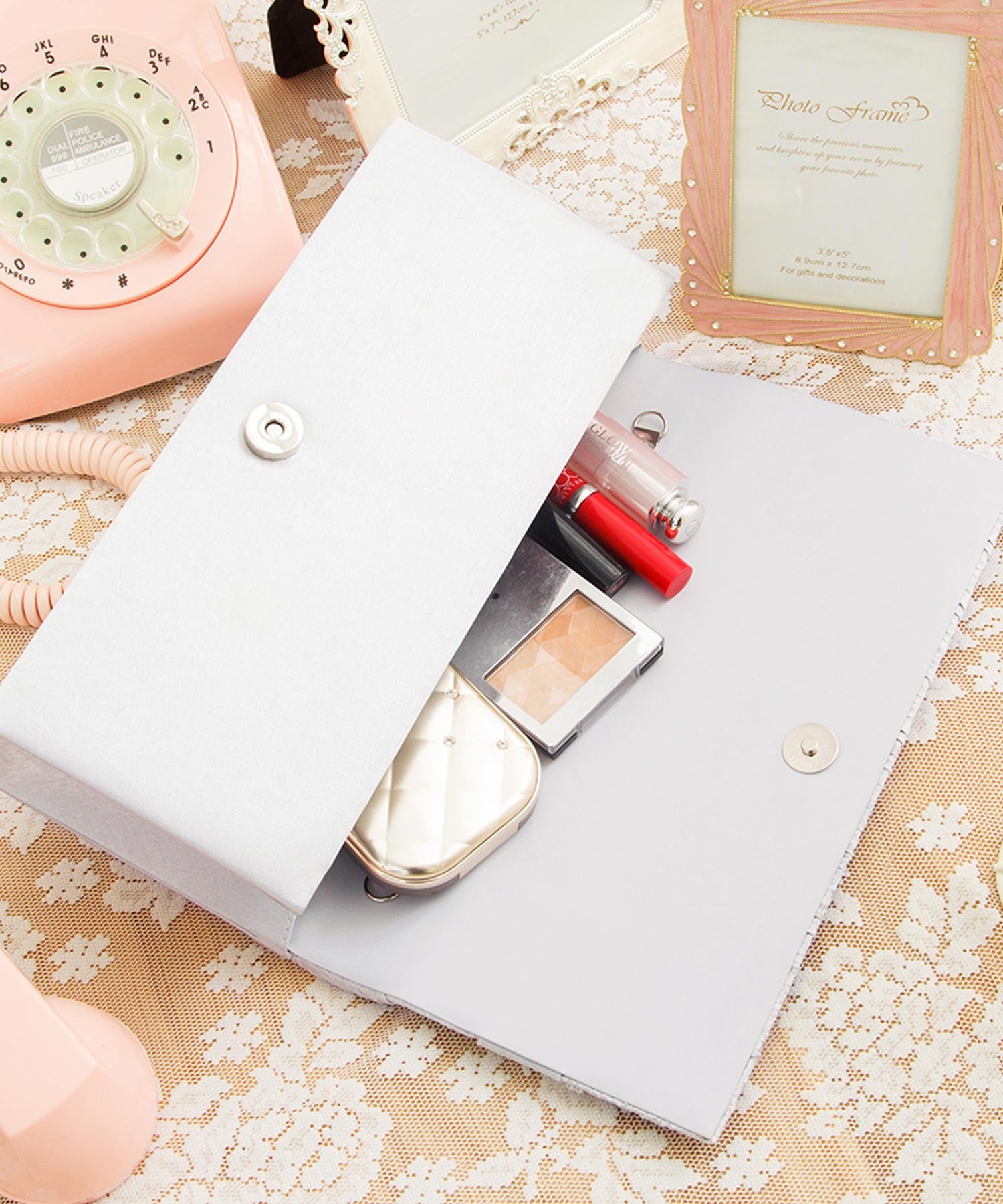 【結婚式・お呼ばれに使えるパーティーバッグ】プリーツパールビジュークラッチバッグcyb5539