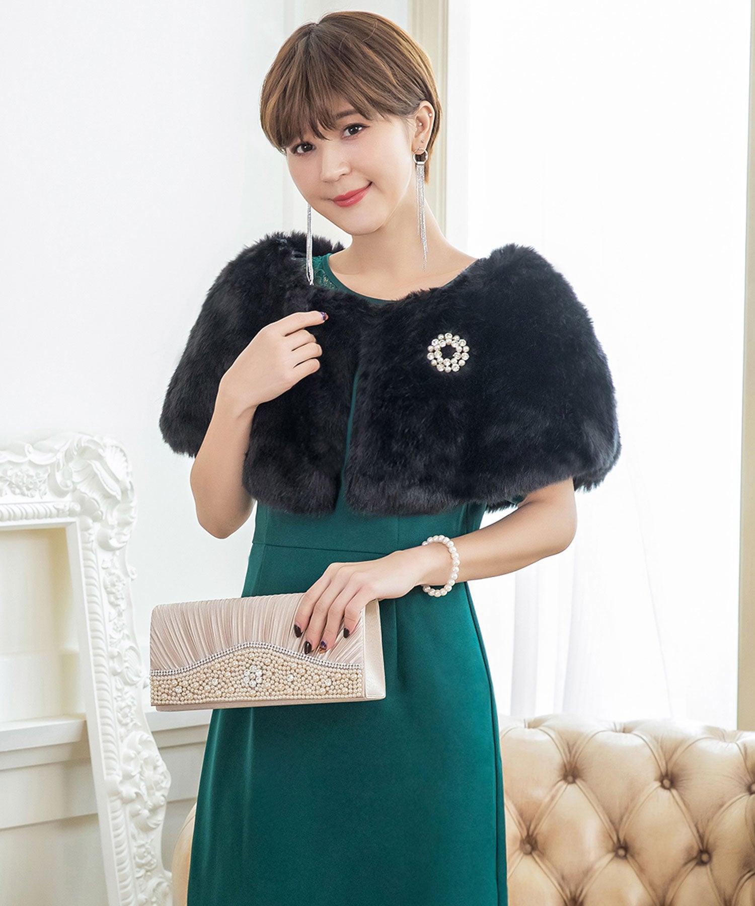 【結婚式・お呼ばれに使えるパーティーバッグ】フェイクパール×ラインストーンプリーツパーティーバッグcyb5550