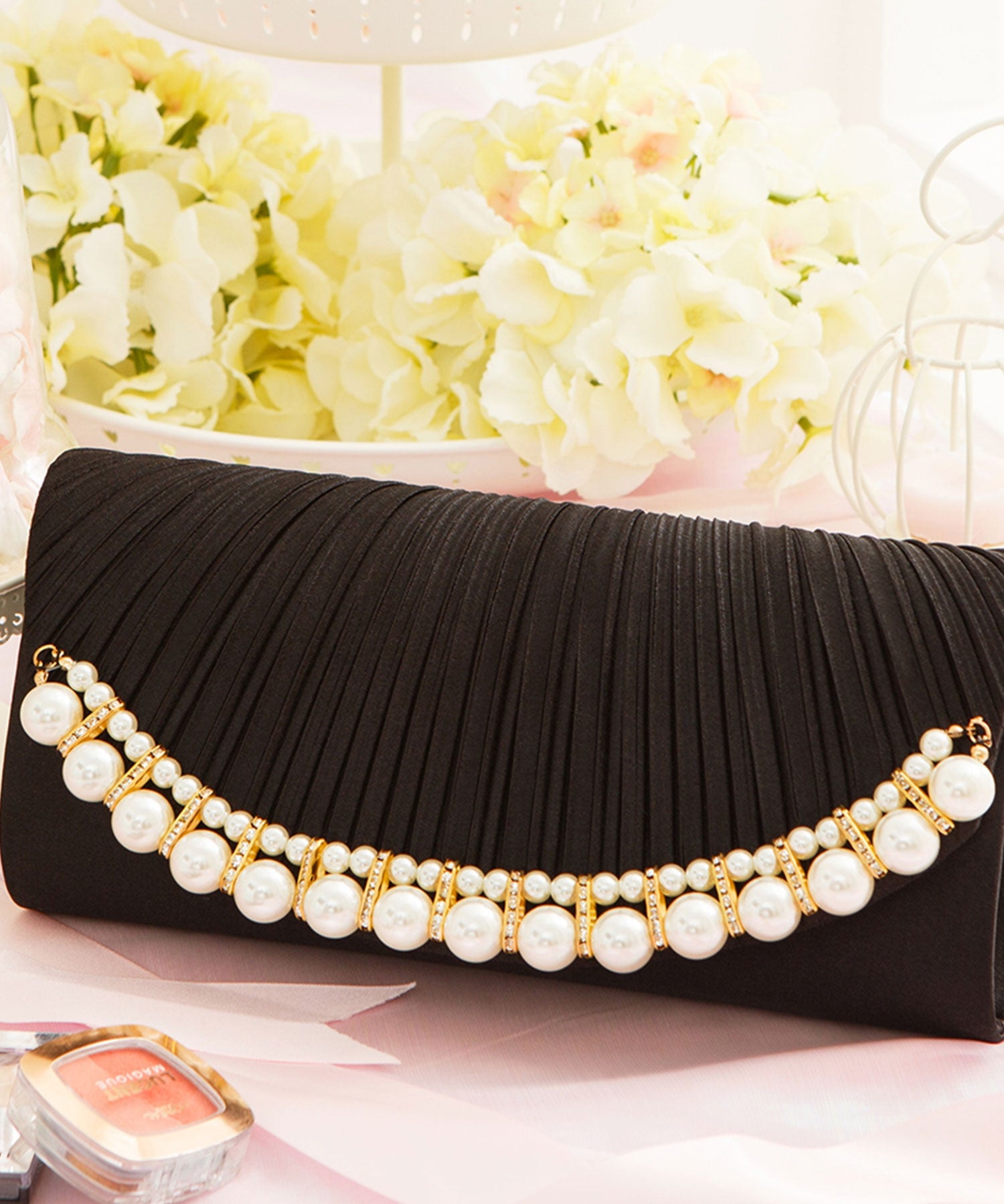 【結婚式・お呼ばれに使えるパーティーバッグ】パールビジューラディアルサテンクラッチバッグcyb5559