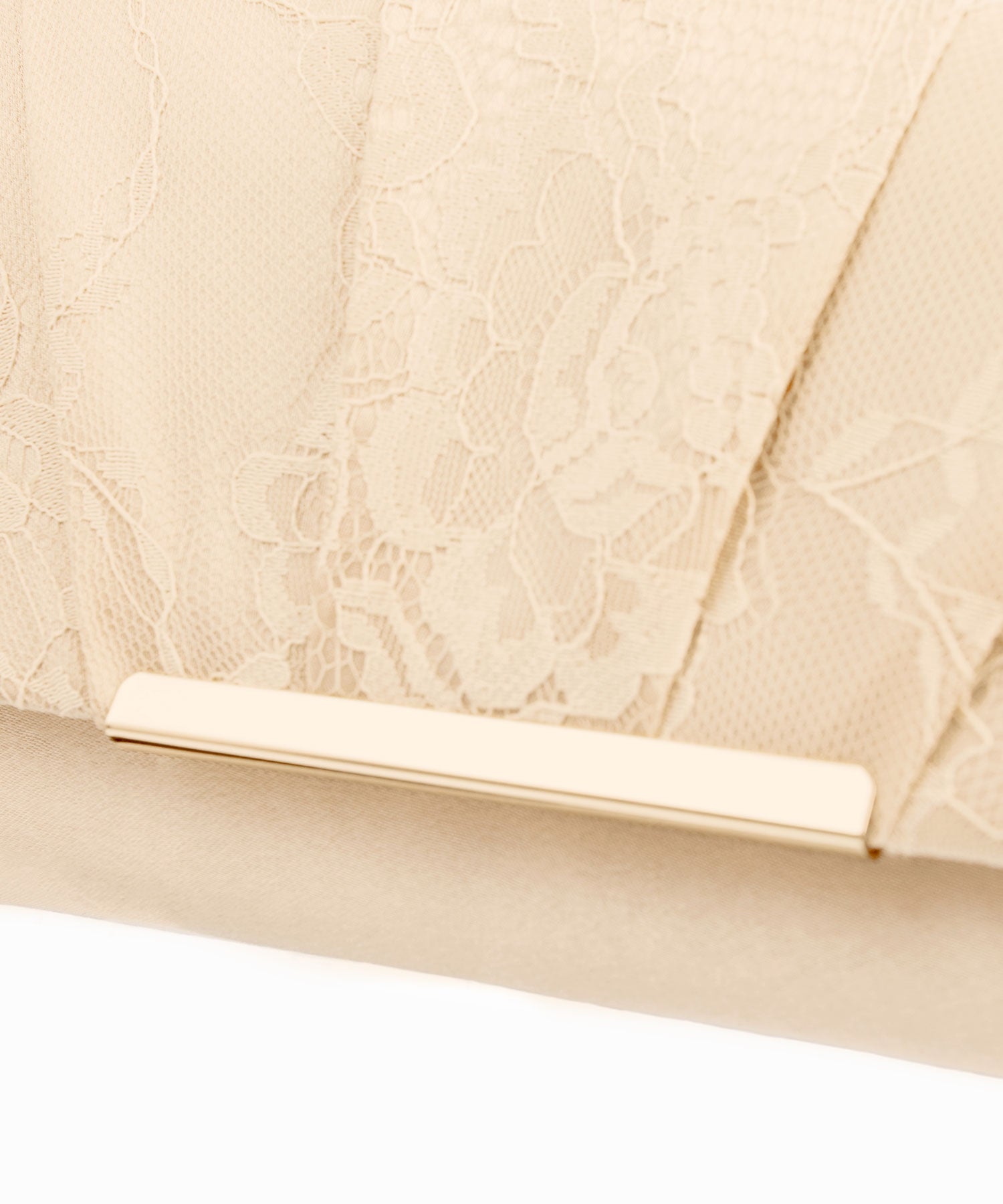 【結婚式・お呼ばれに使えるパーティーバッグ】レース&メタルフレームクラッチバッグcyb5573