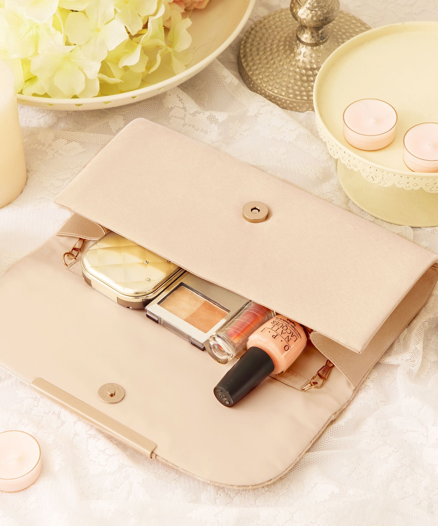 【結婚式・お呼ばれに使えるパーティーバッグ】レース&メタルフレームクラッチバッグcyb5573