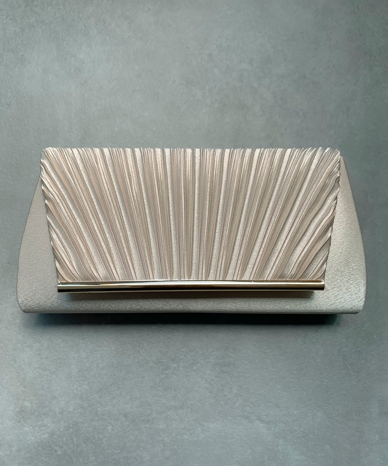 プリーツサテンパーティークラッチバッグcyb5587