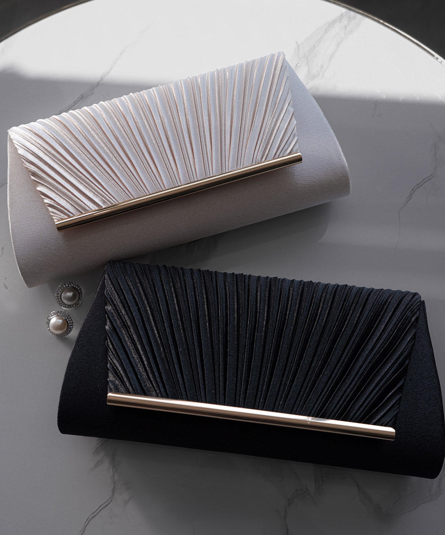 プリーツサテンパーティークラッチバッグcyb5587