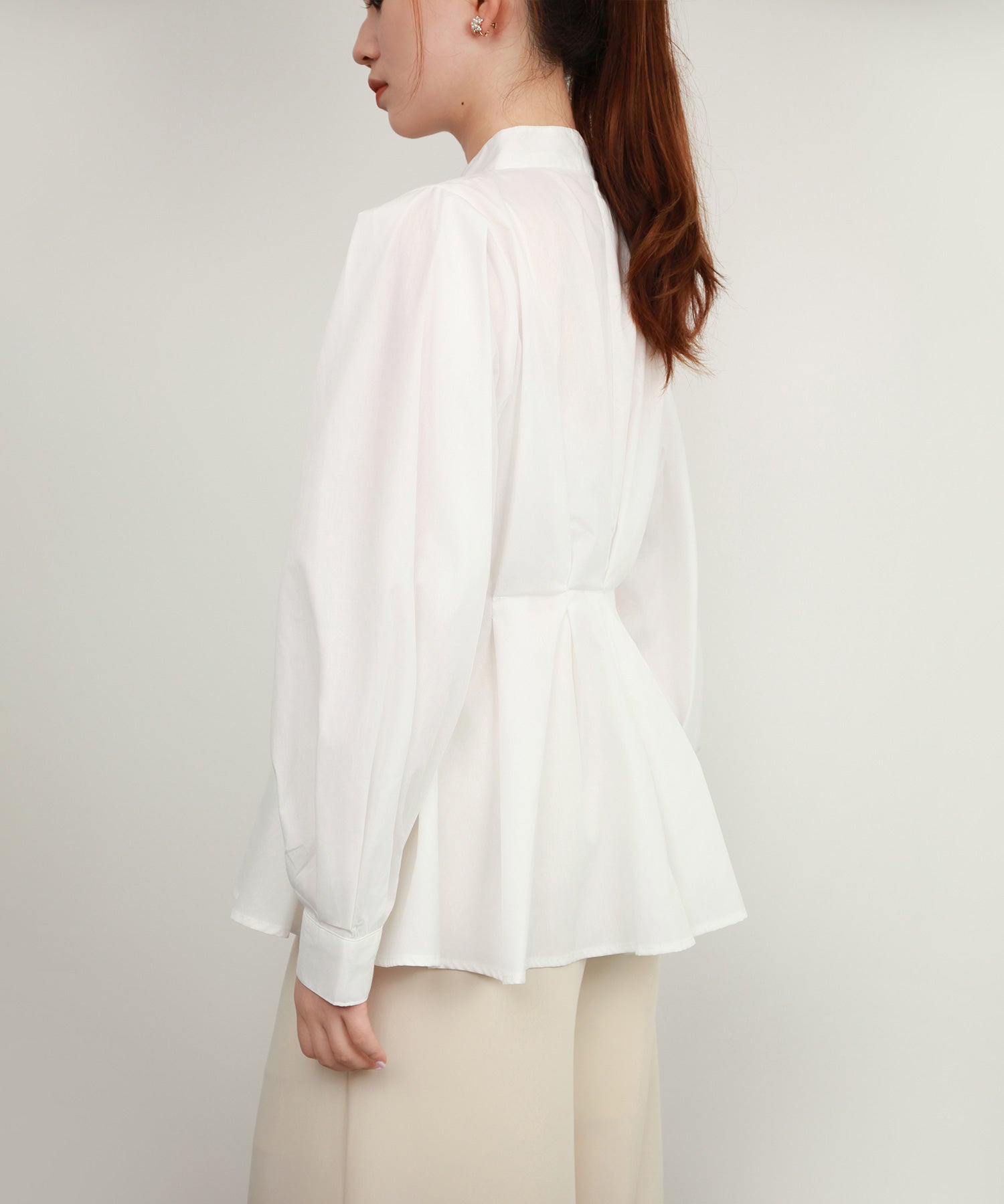 シャツ ブラウス スタンド カラーウエストタックdsrb4396 オフホワイト