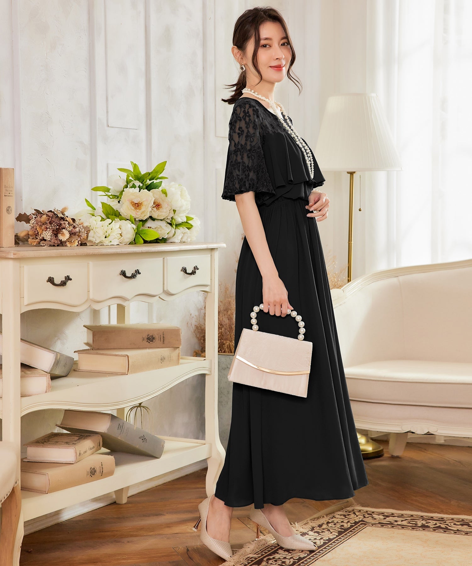 胸元フリルのレースドレス・結婚式ワンピース・お呼ばれパーティードレスcy88202 ブラック