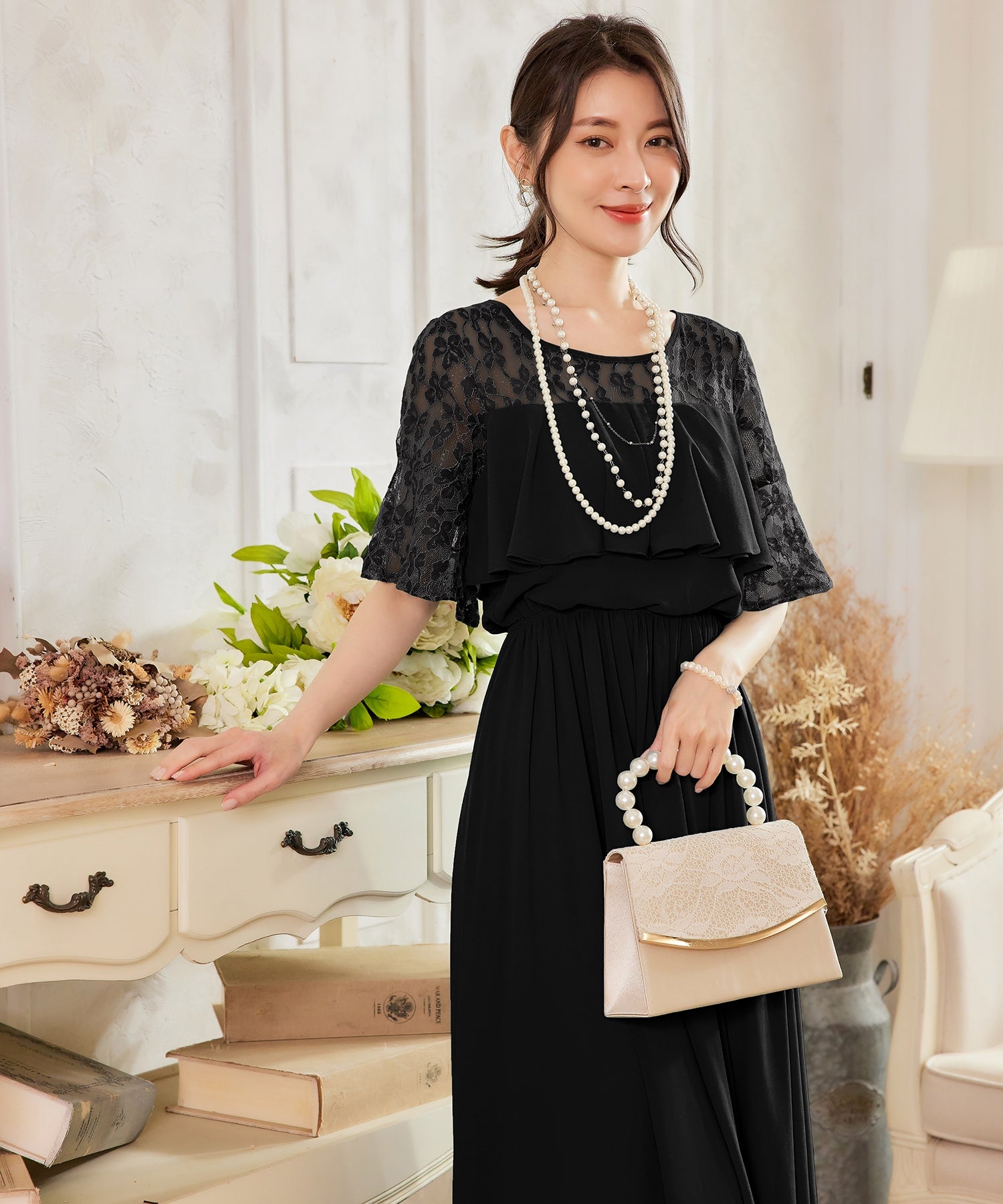 胸元フリルのレースドレス・結婚式ワンピース・お呼ばれパーティードレスcy88202 ブラック