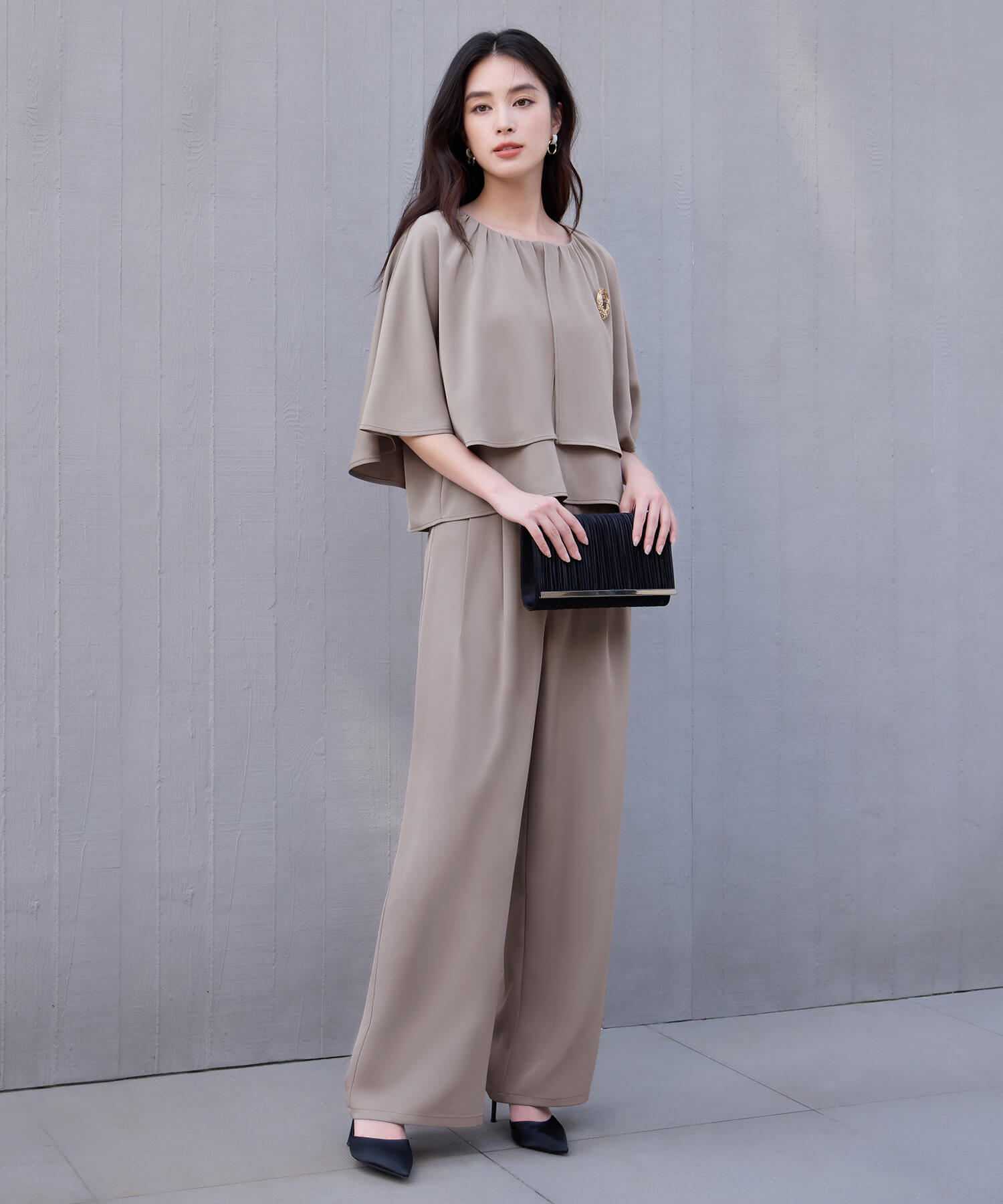 楽ちん×きれい見えの上下セットcy88631 ブラウン