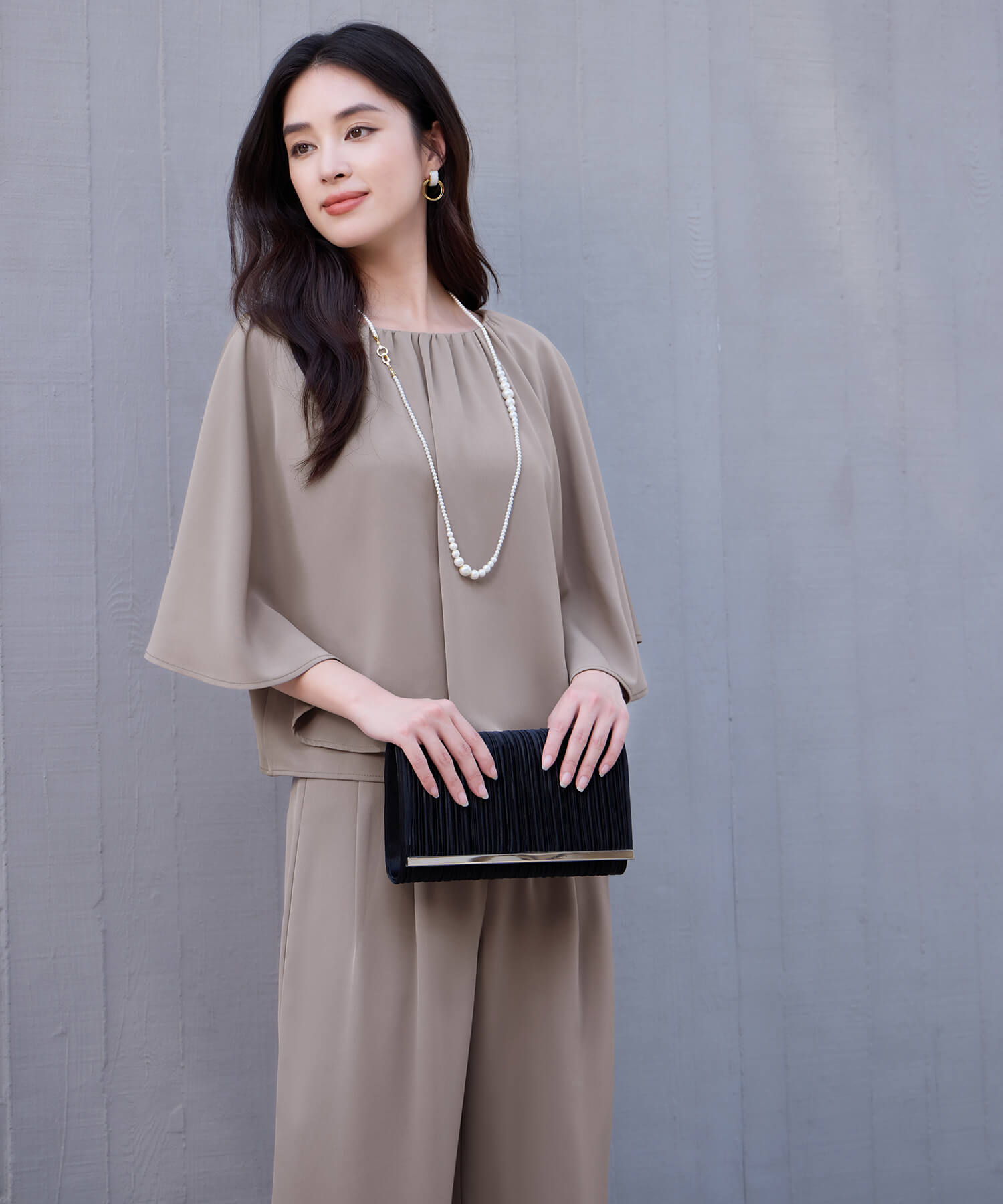 楽ちん×きれい見えの上下セットcy88631 ブラウン