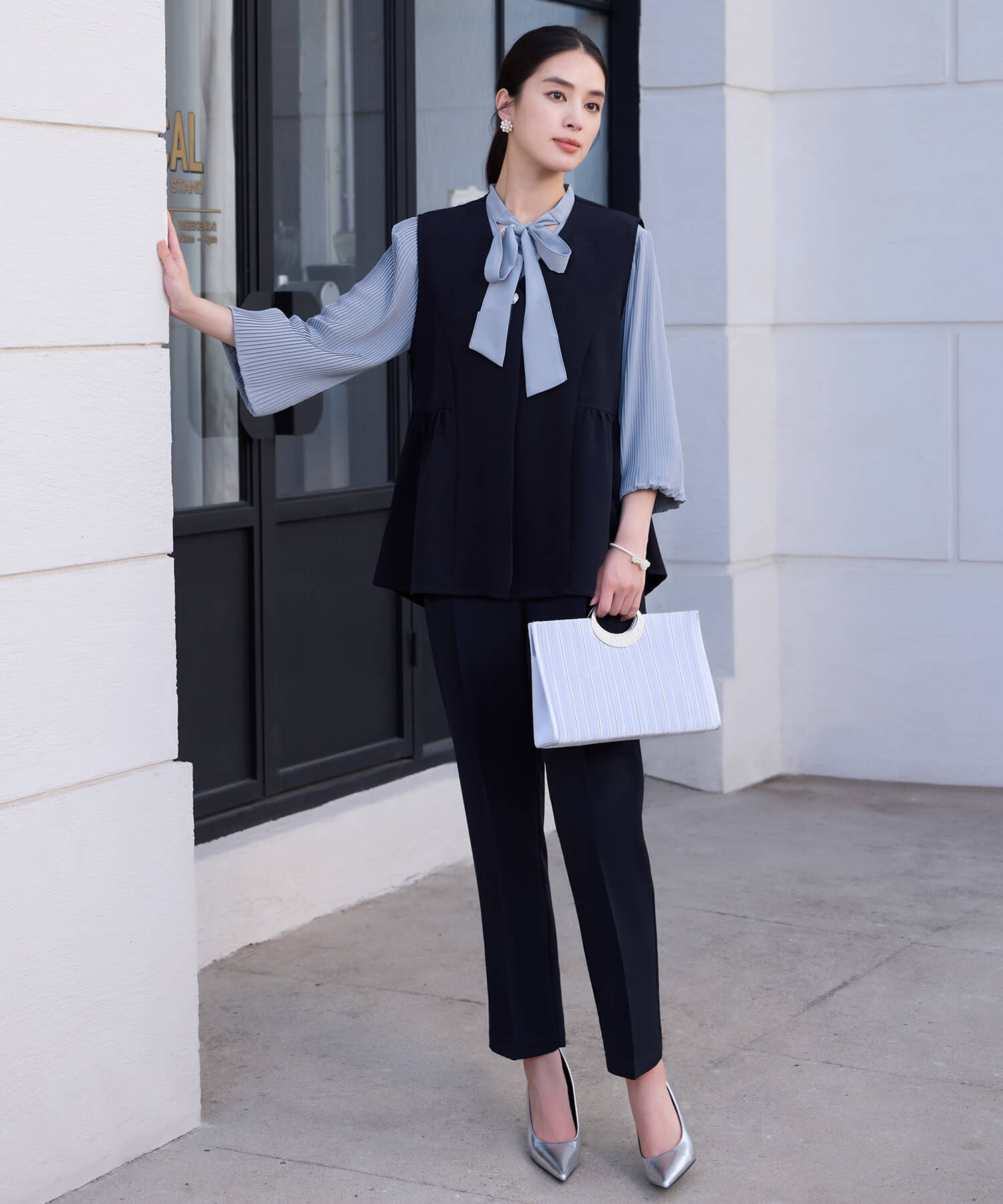 万能ペプラムパンツセットアップcy88639 ネイビー