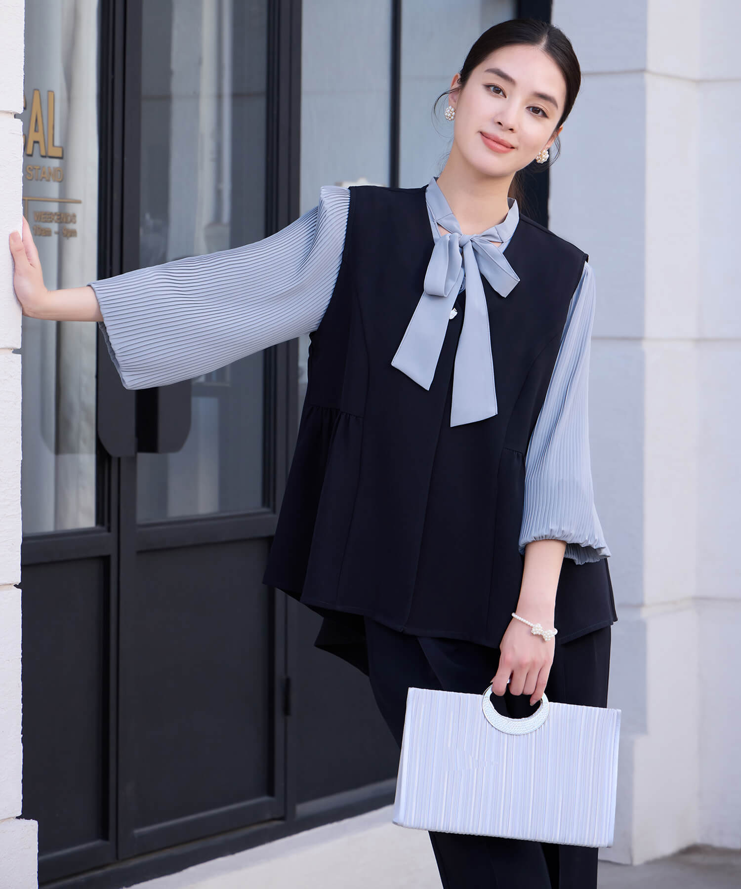 万能ペプラムパンツセットアップcy88639 ネイビー