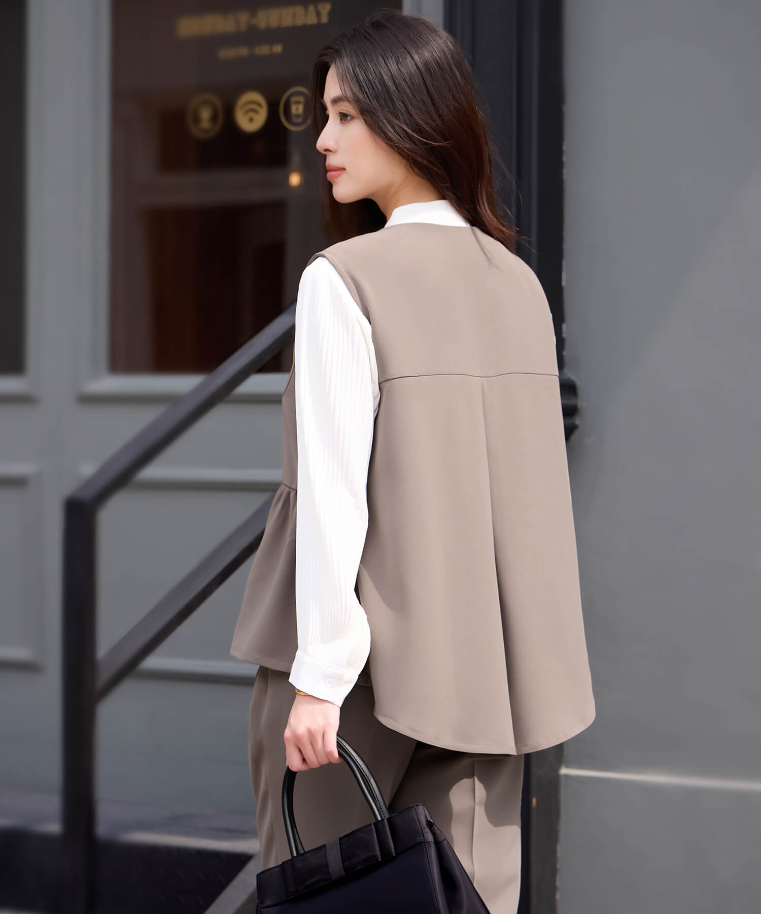 万能ペプラムパンツセットアップcy88639 ブラウン