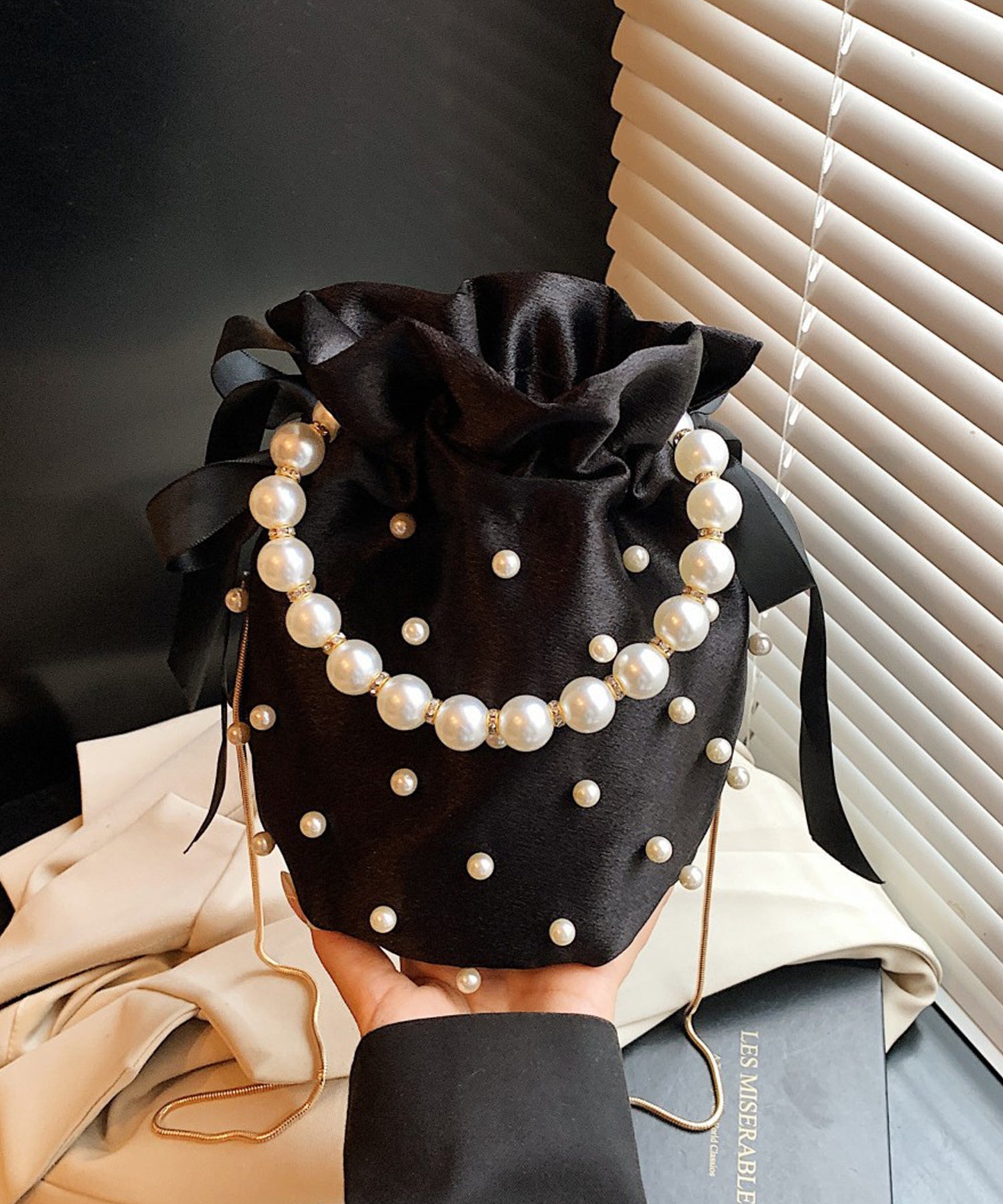 パールハンドル付きパーティーバッグ dsb0017 ブラック