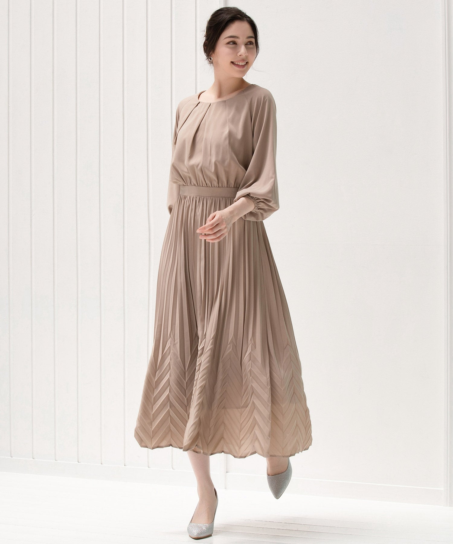 ワンピース Aライン プリーツ ミモレ丈 結婚式 パーティードレスdsj0065