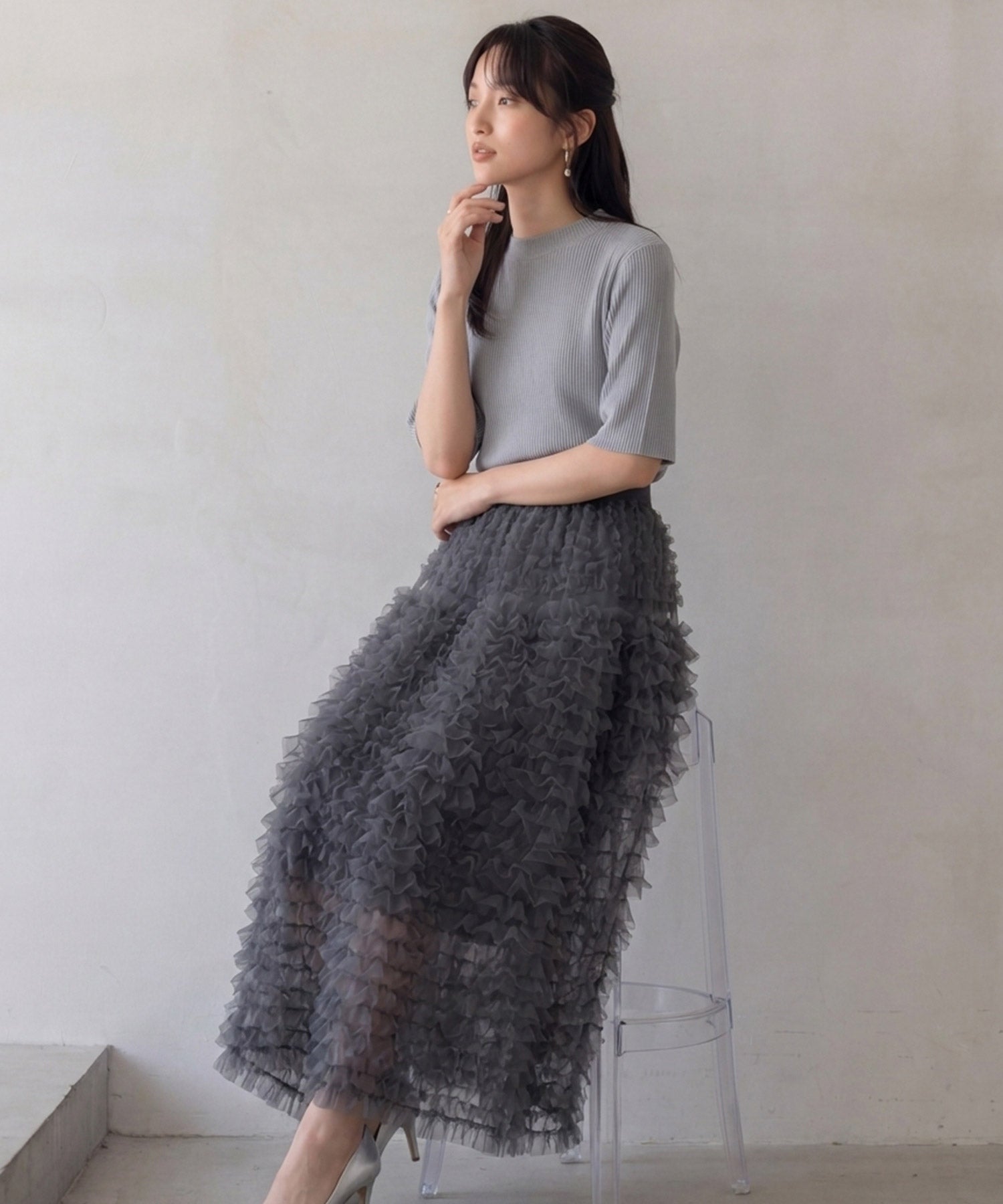 グレー レーススカート ロング SALE 41 OFF 2WAYレースサスツキナロー